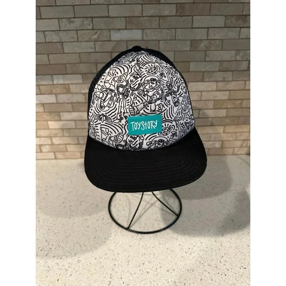 Disney Pixar Toy Story Neff Mesh Trucker Adjustable Snapback Hat Cap 124 - Picture 1 of 4